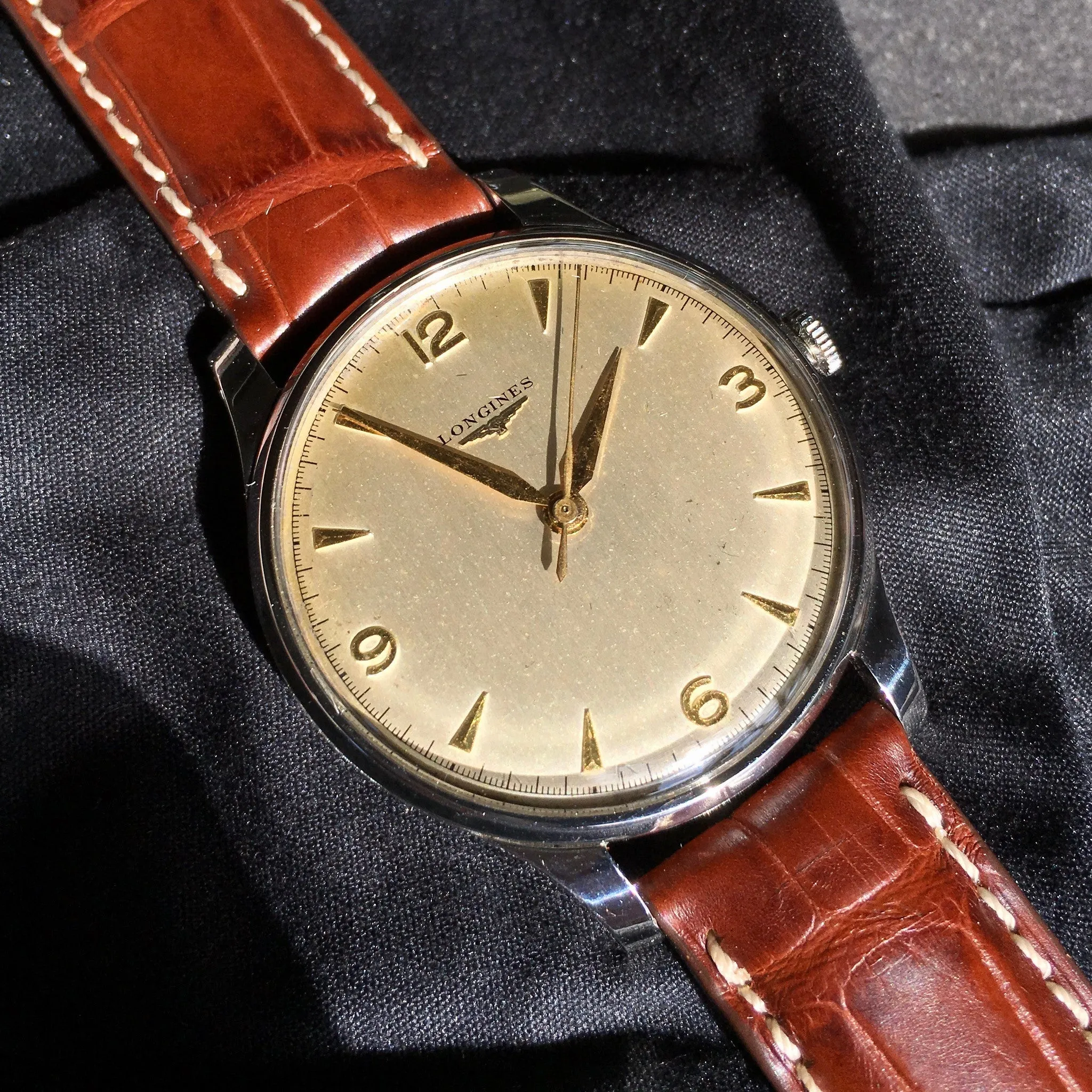 Vintage Longines 5045 Oversized 37mm Center Seconds Cal. 12.68z Wristwatch