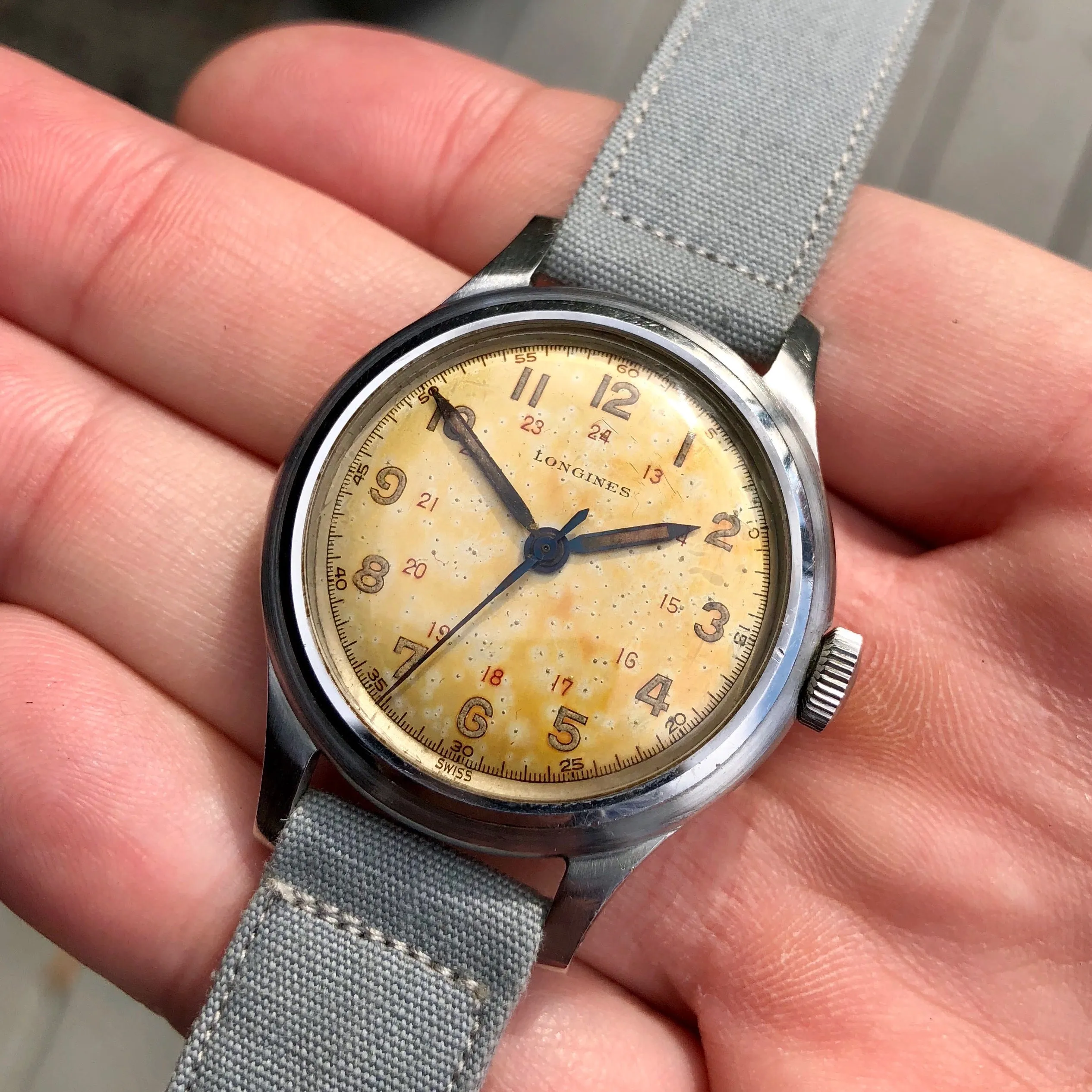 Vintage Longines Caliber 23M Manual Wind "Espresso" Patina 33mm Steel 23042 Wristwatch