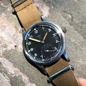 Vintage Omega 10033 MoD WWW Caliber 30T2 Military Dirty Dozen WWII Black Wristwatch