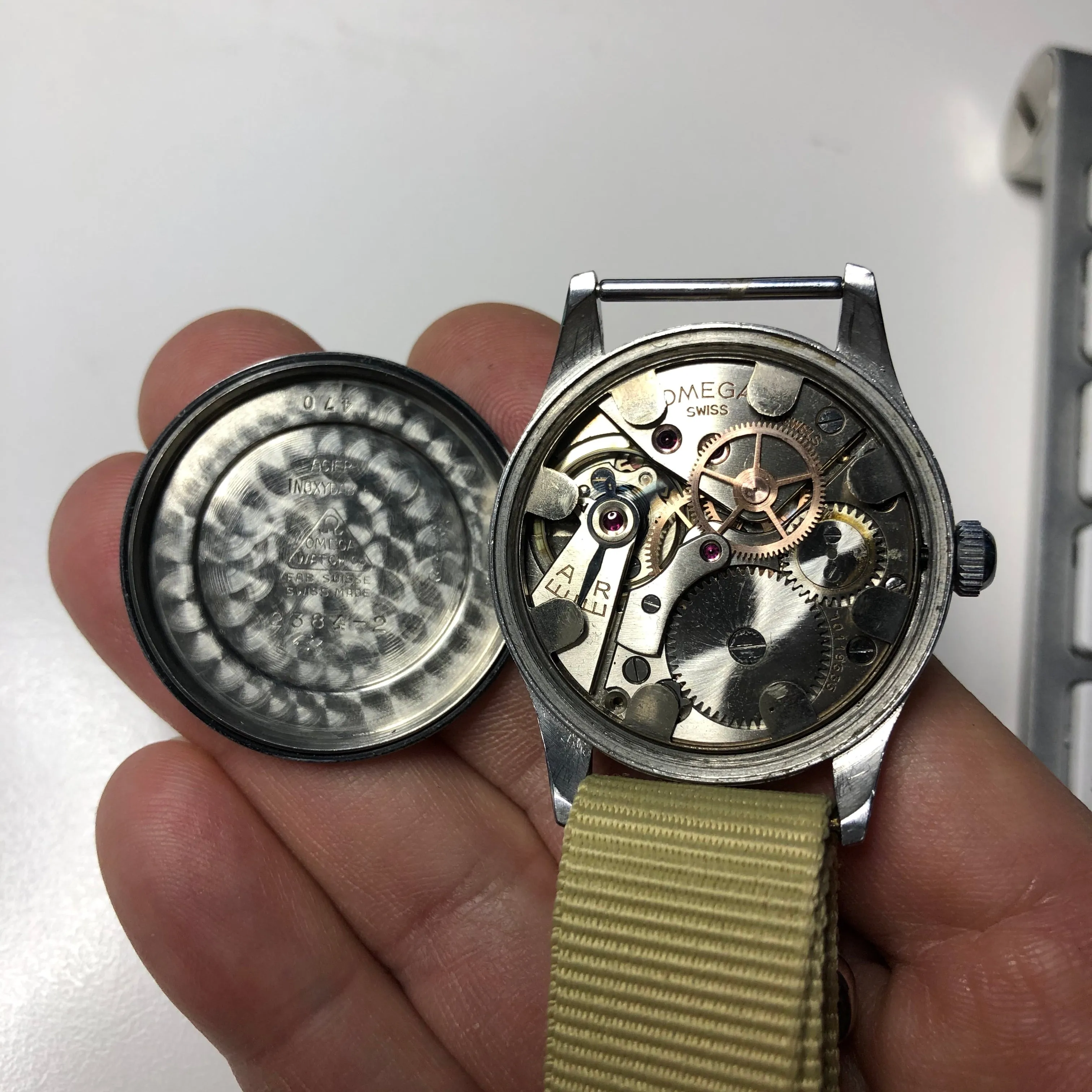 Vintage Omega Steel 2384 WWII US ARMY Tropical Radium Cal. 30T2 Manual Wind Wristwatch Circa 1940s