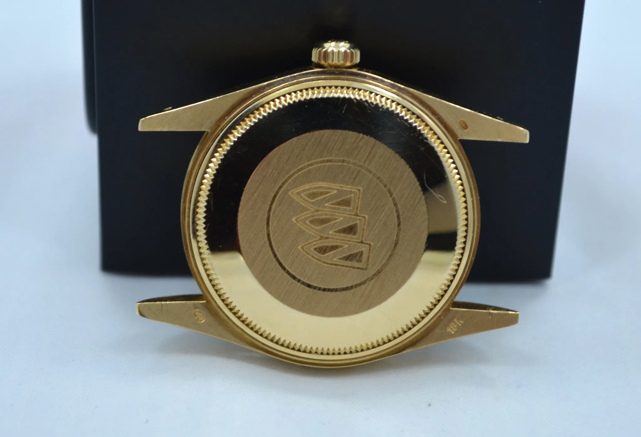 Vintage Rolex 15038 Oyster Perpetual Date 18K Yellow Gold 8.8 Mil 1985 Watch