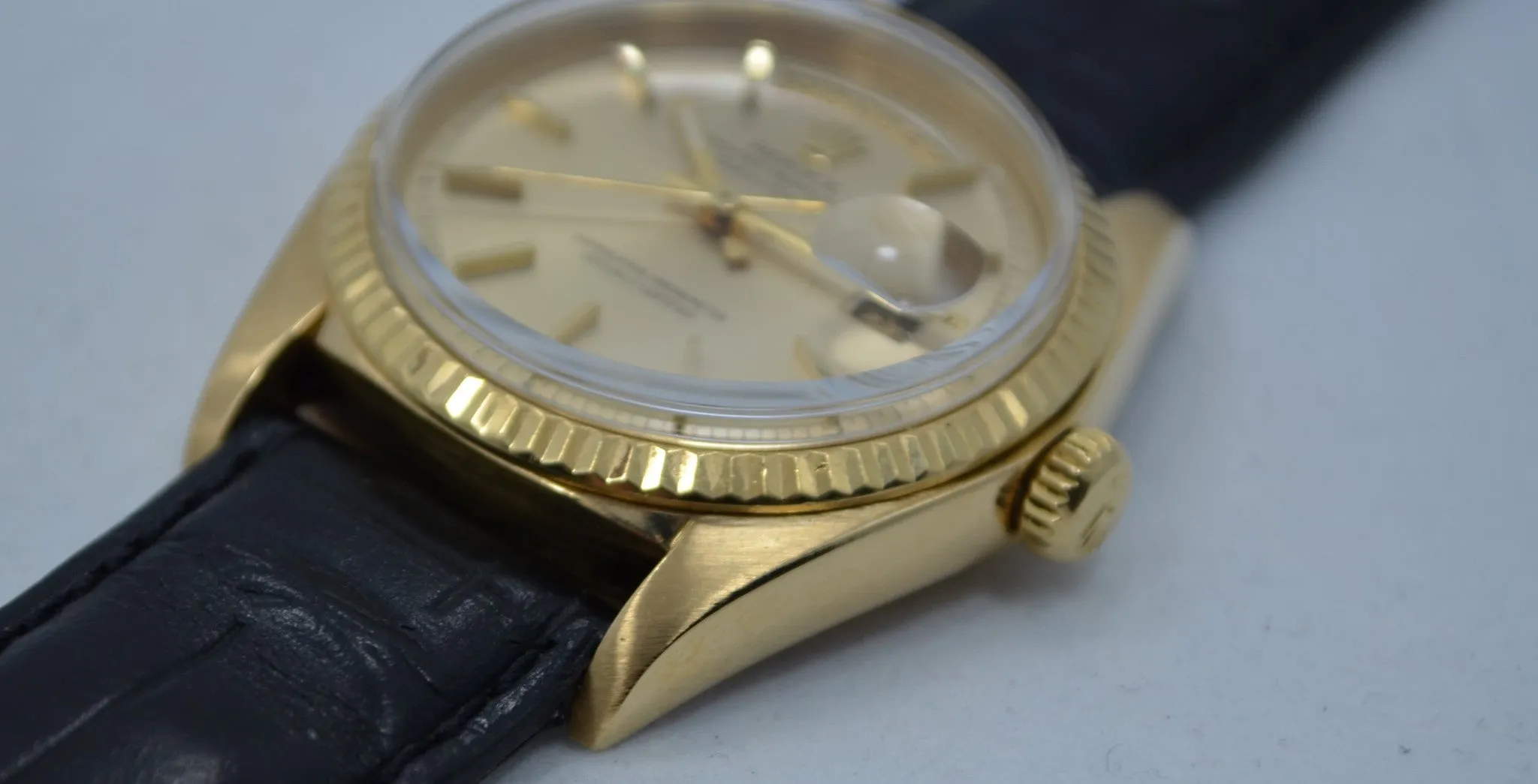 Vintage Rolex 1803 President Day Date 3.6 Mil 1972 18K Yellow Gold Wristwatch