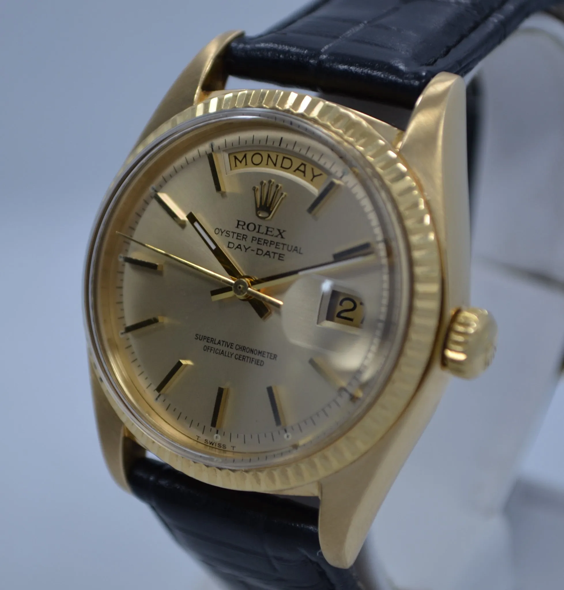 Vintage Rolex 1803 President Day Date 3.6 Mil 1972 18K Yellow Gold Wristwatch