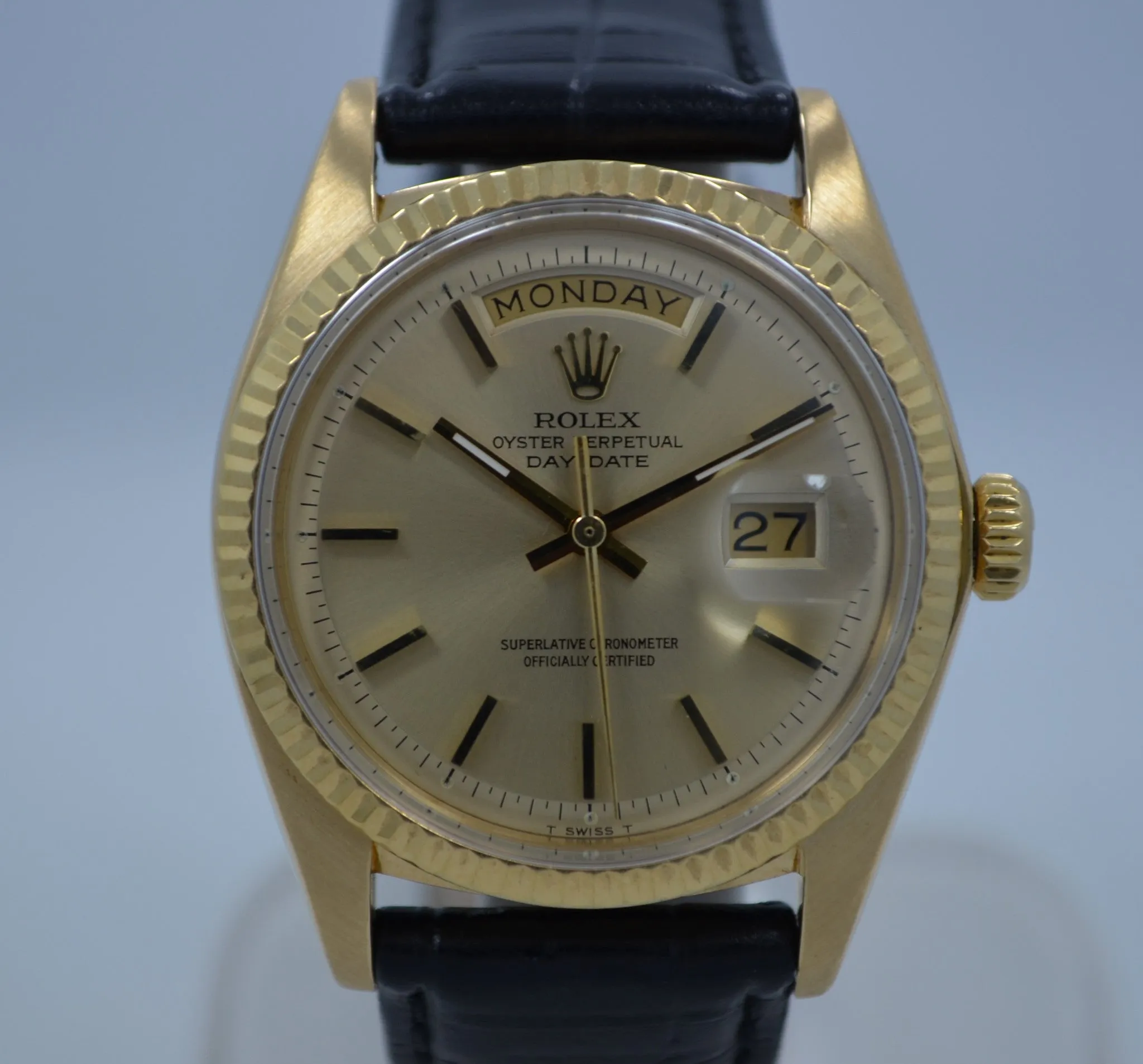 Vintage Rolex 1803 President Day Date 3.6 Mil 1972 18K Yellow Gold Wristwatch