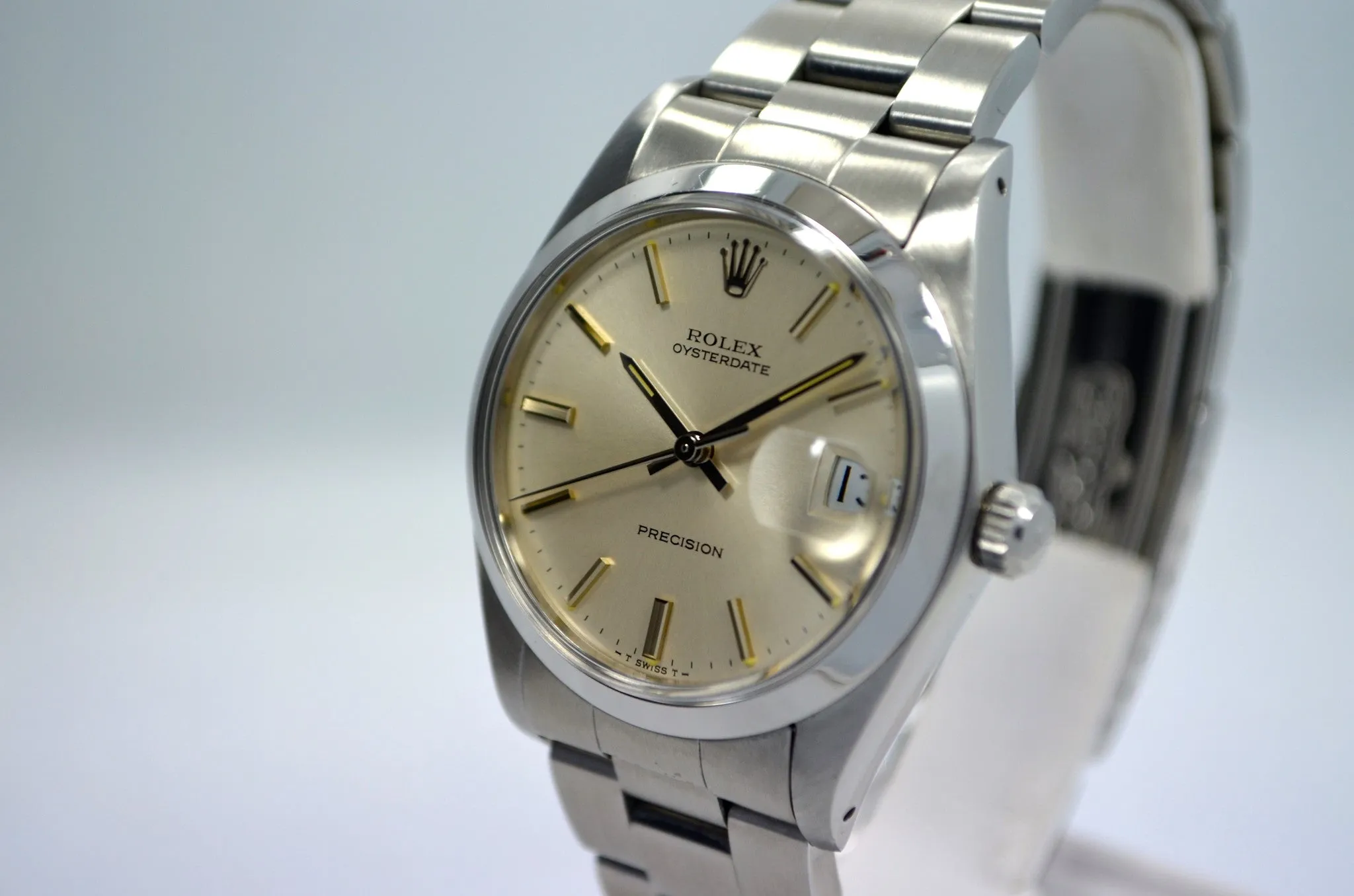 Vintage Rolex 6694 Oysterdate Stainless Steel Wristwatch Circa 1983 8 Mil Serial