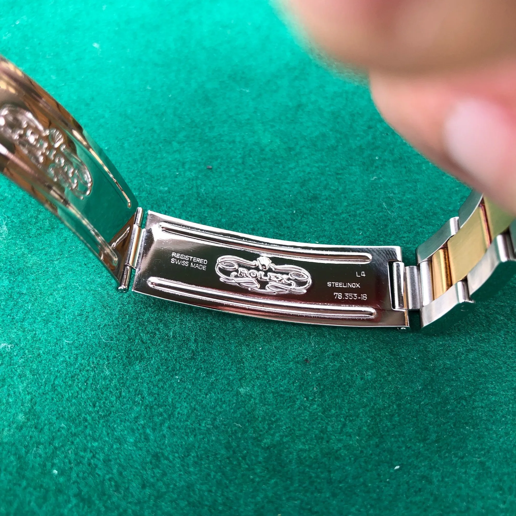 Vintage Rolex Date 15003 Two Tone Oyster Champagne Stick Automatic Wristwatch Circa 1987
