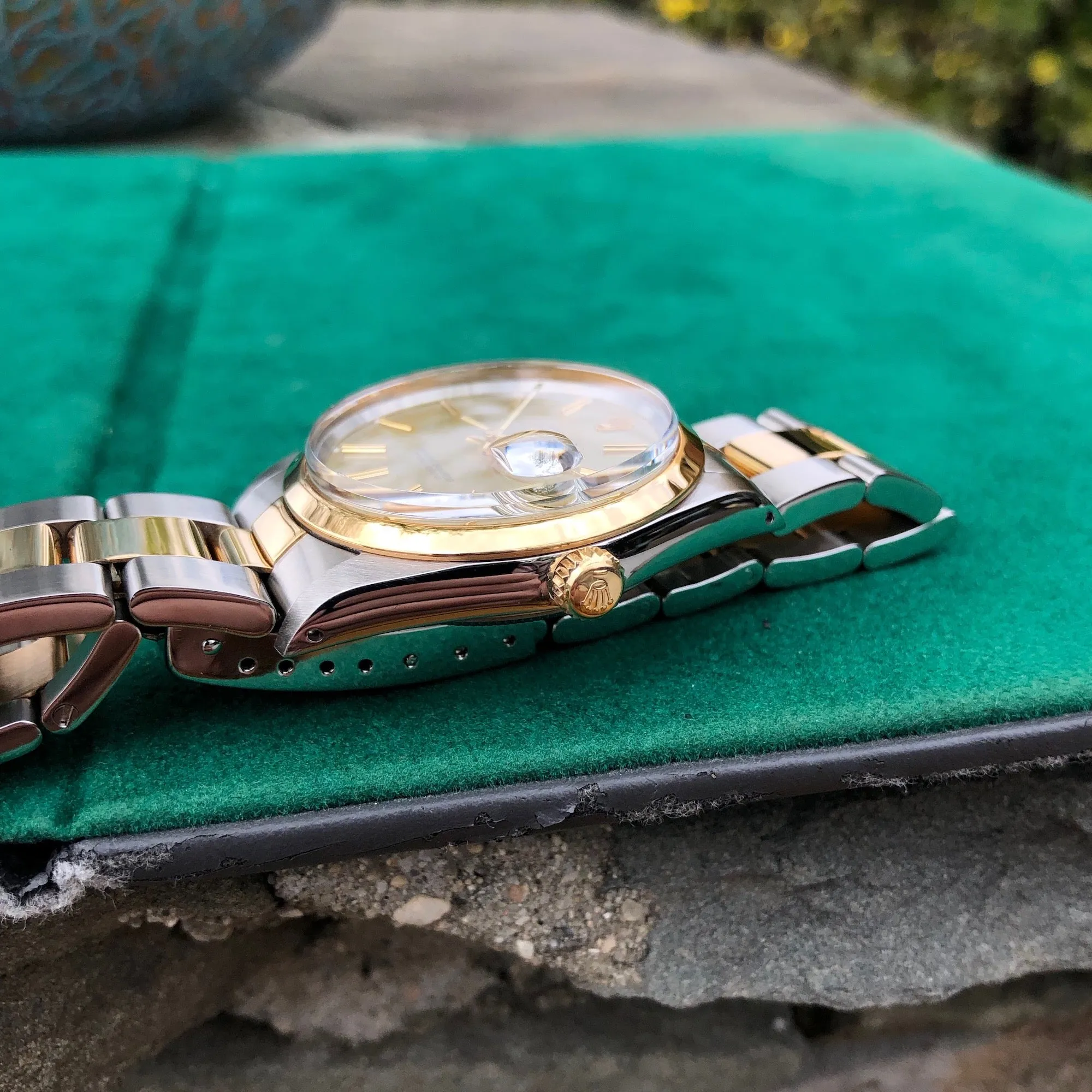 Vintage Rolex Date 15003 Two Tone Oyster Champagne Stick Automatic Wristwatch Circa 1987