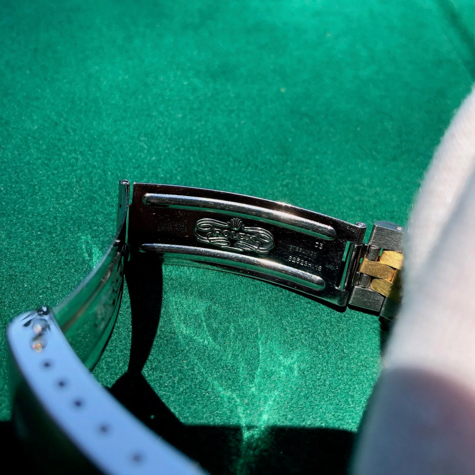 Vintage Rolex Date 15053 Two Tone Steel 18K Yellow Gold Black Jubilee Wristwatch Circa 1984