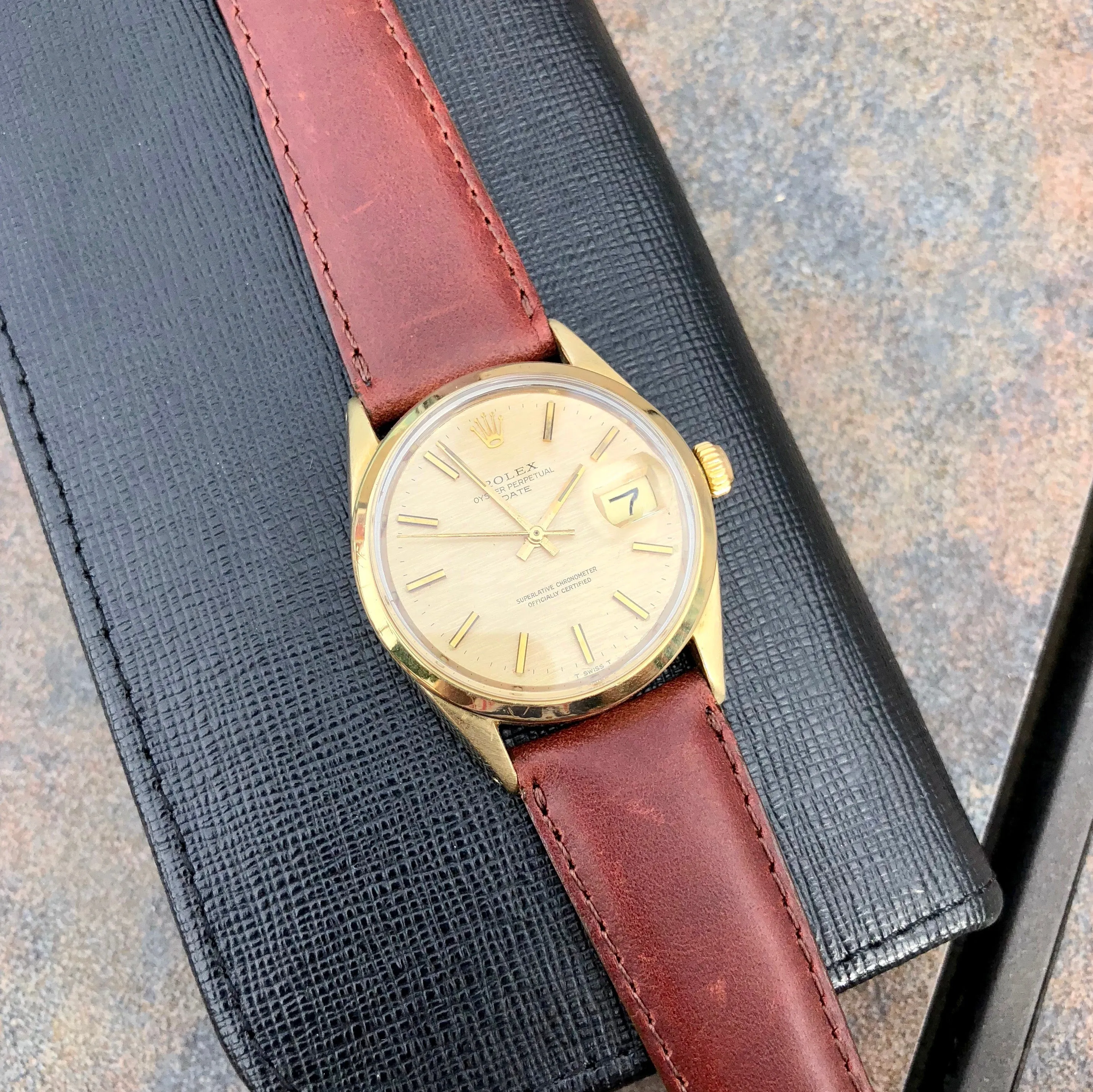 Vintage Rolex Date 1550 14K Gold Capped Steel Oyster Perpetual Cal 1570 Wristwatch Circa 1970