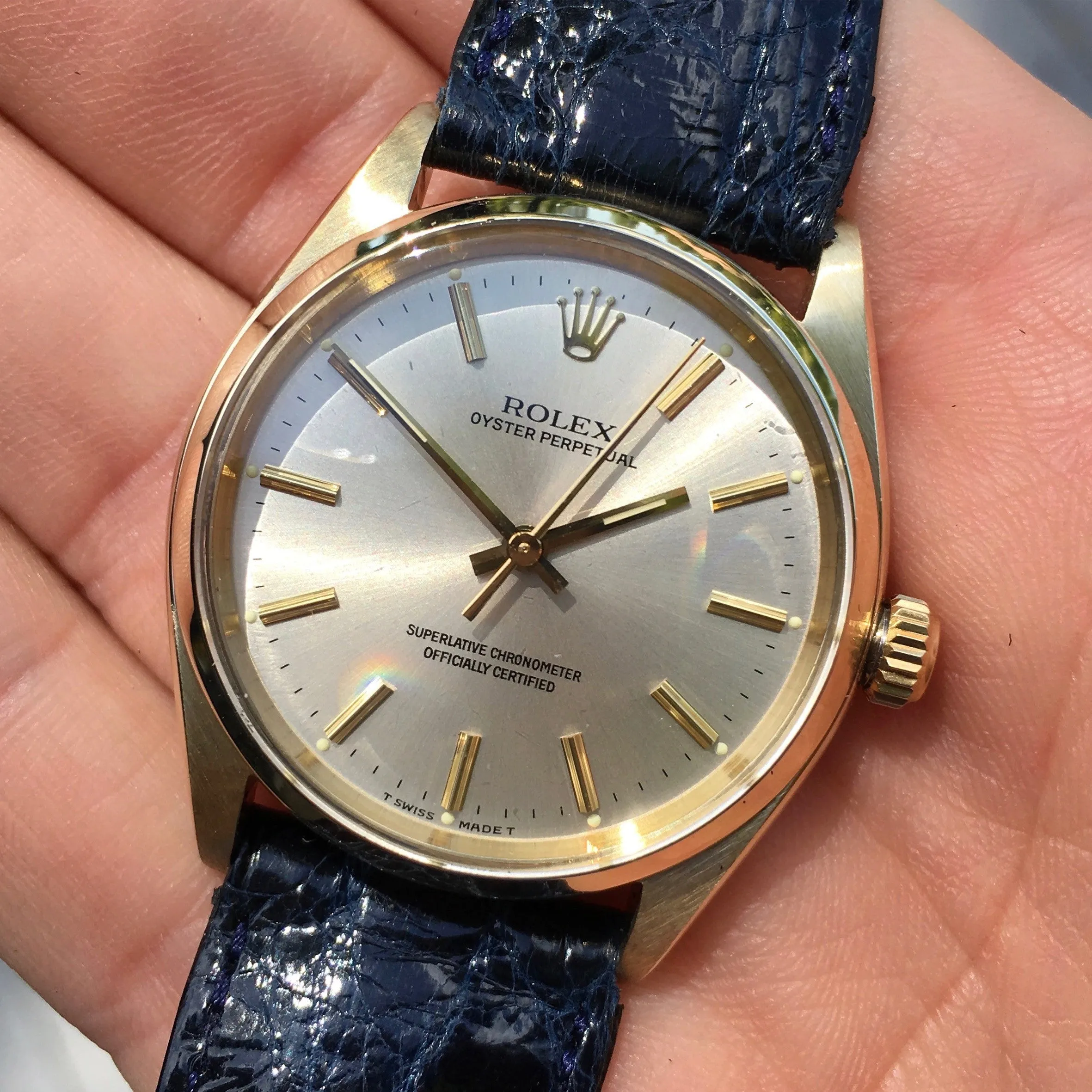 Vintage Rolex Oyster Perpetual 1002 14K Yellow Gold Caliber 1560 Silver Wristwatch