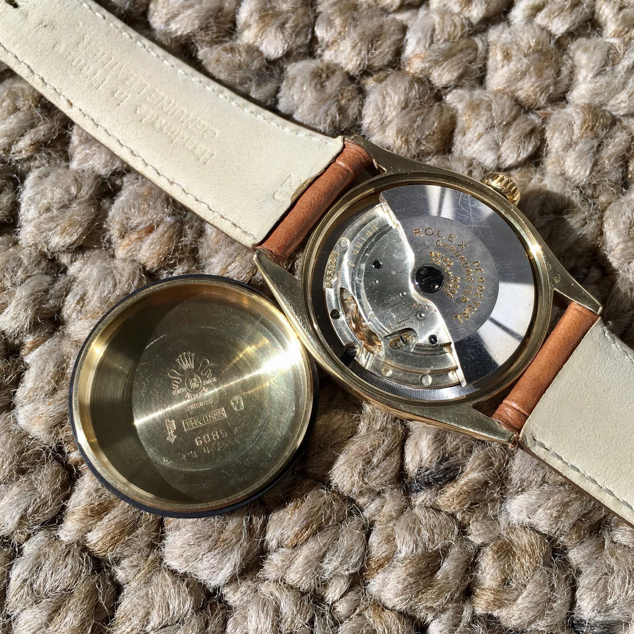 Vintage Rolex Oyster Perpetual 6085 14K Yellow Gold Silver 1954 Wristwatch