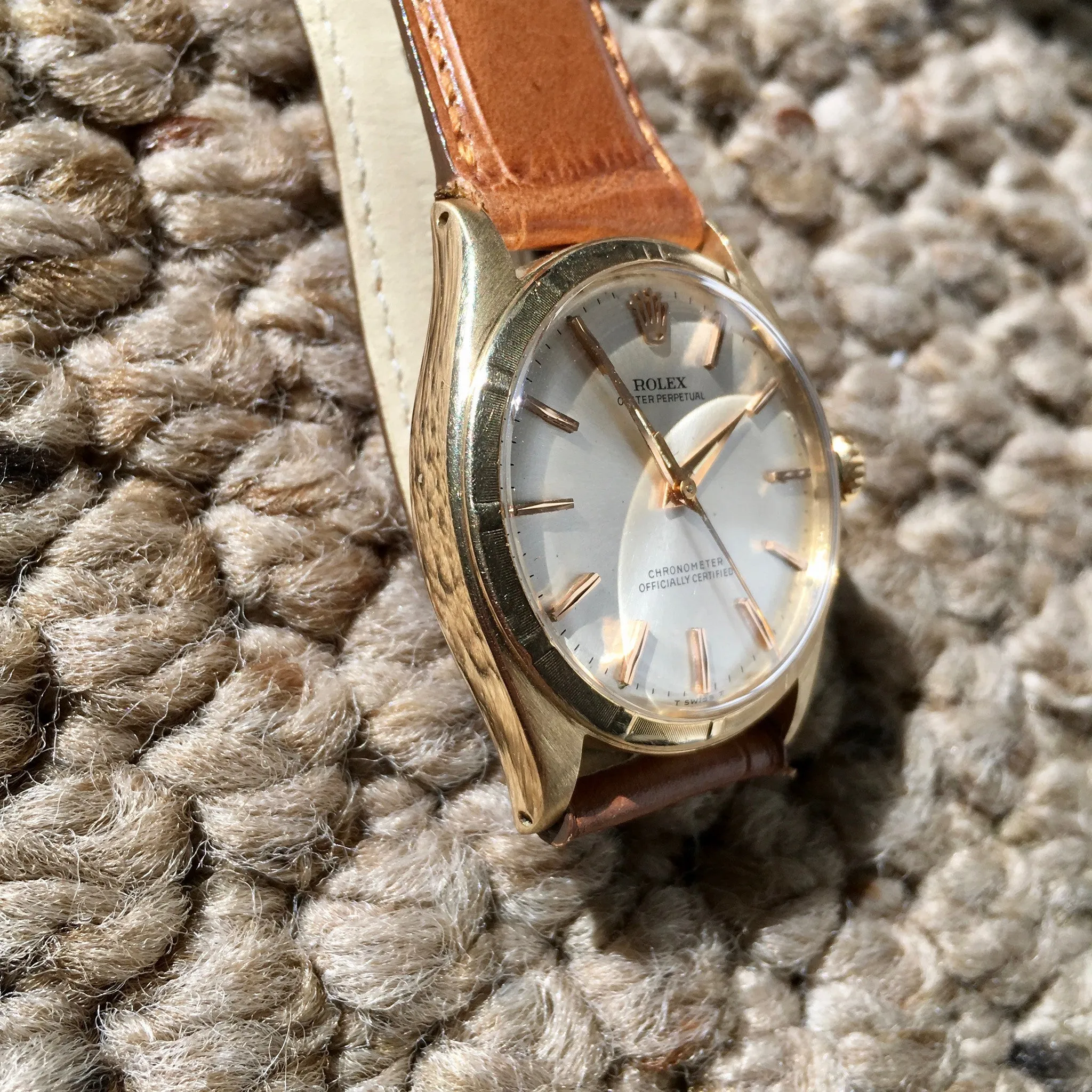 Vintage Rolex Oyster Perpetual 6085 14K Yellow Gold Silver 1954 Wristwatch