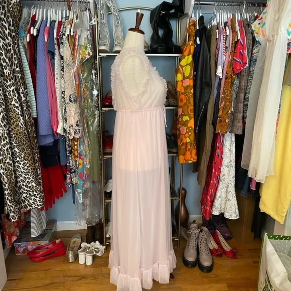 Vintage Ruffled Intime Nightgown - Size Large