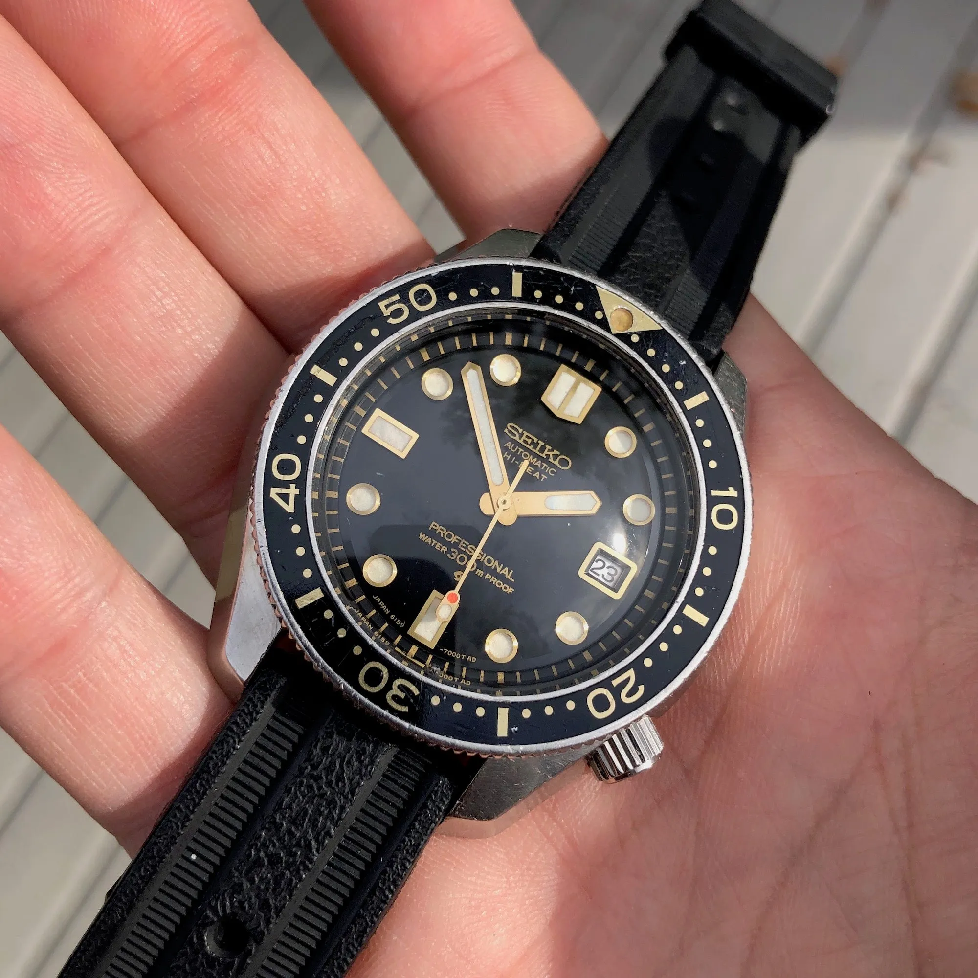 Vintage Seiko Professional 6159-7001 Diver 300 Hi-Beat Steel Automatic 44mm Wristwatch
