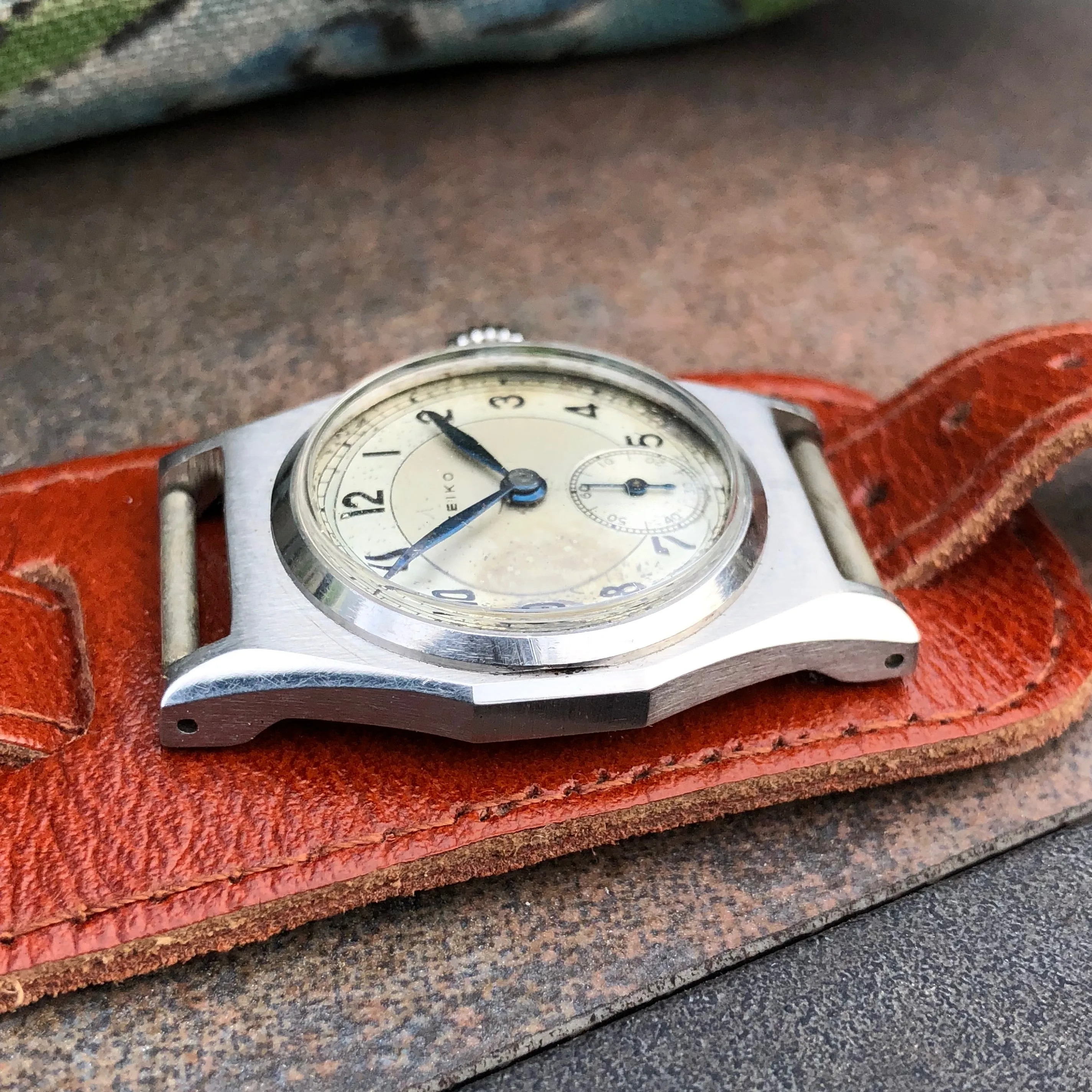 Vintage Seiko WWII Pilots Wristwatch Seikosha Manual Wind Wristwatch 1940's