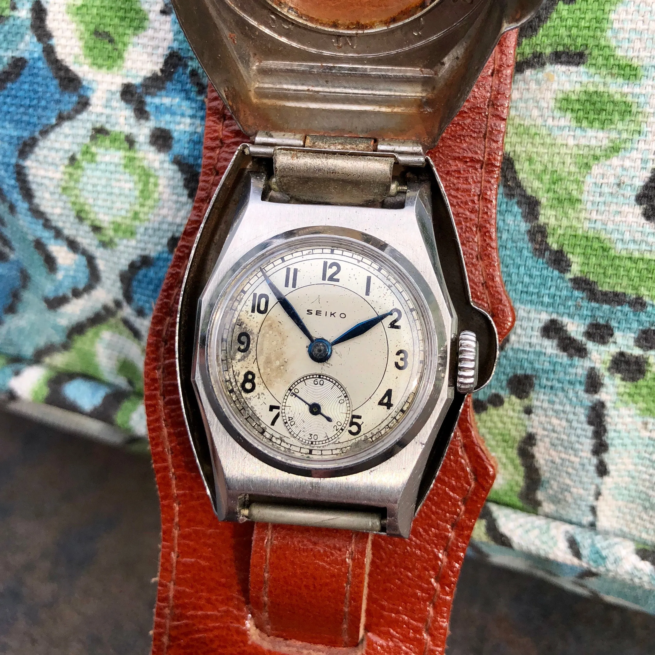 Vintage Seiko WWII Pilots Wristwatch Seikosha Manual Wind Wristwatch 1940's