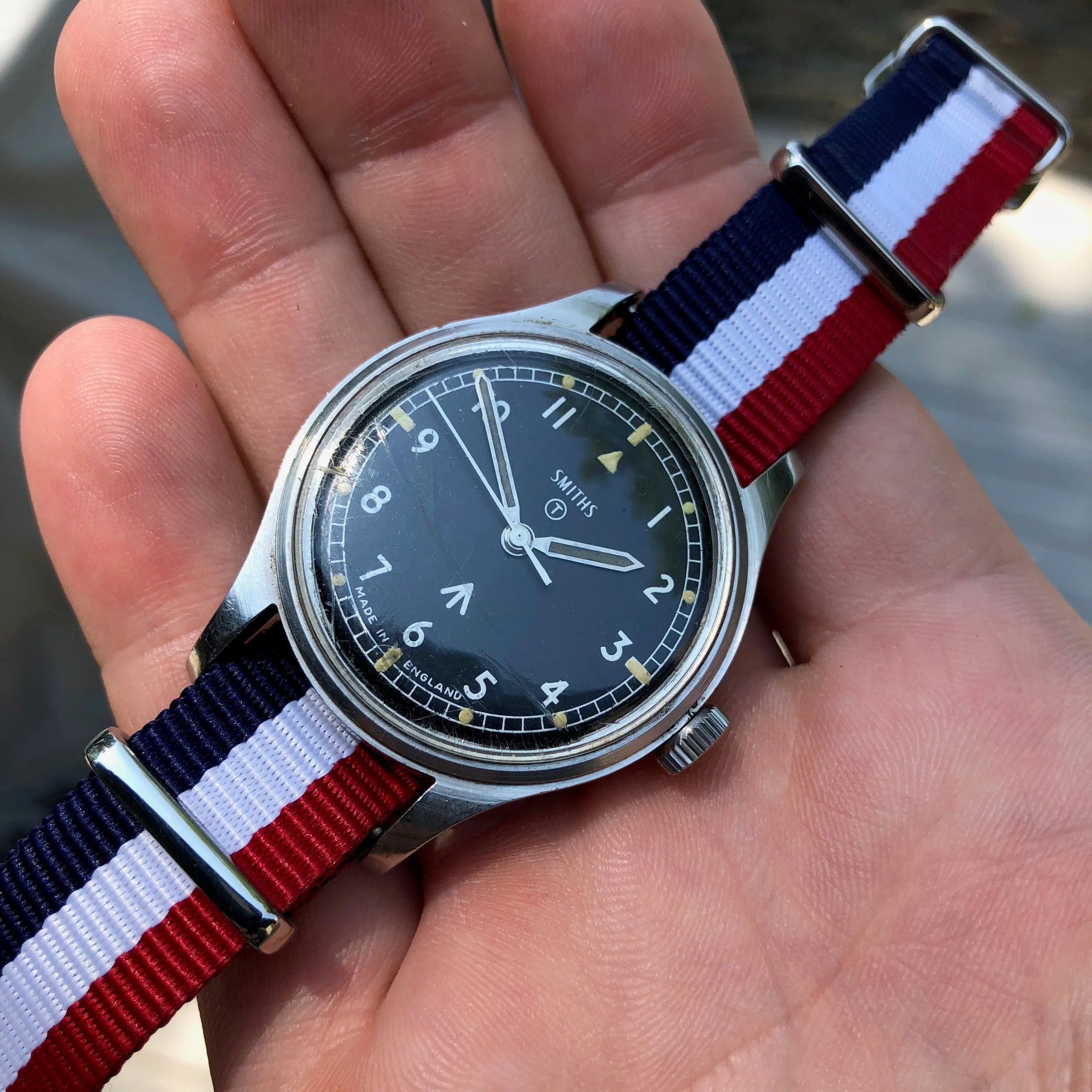 Vintage Smiths W10 British Military Black Cal. 60466E Wristwatch Circa 1970