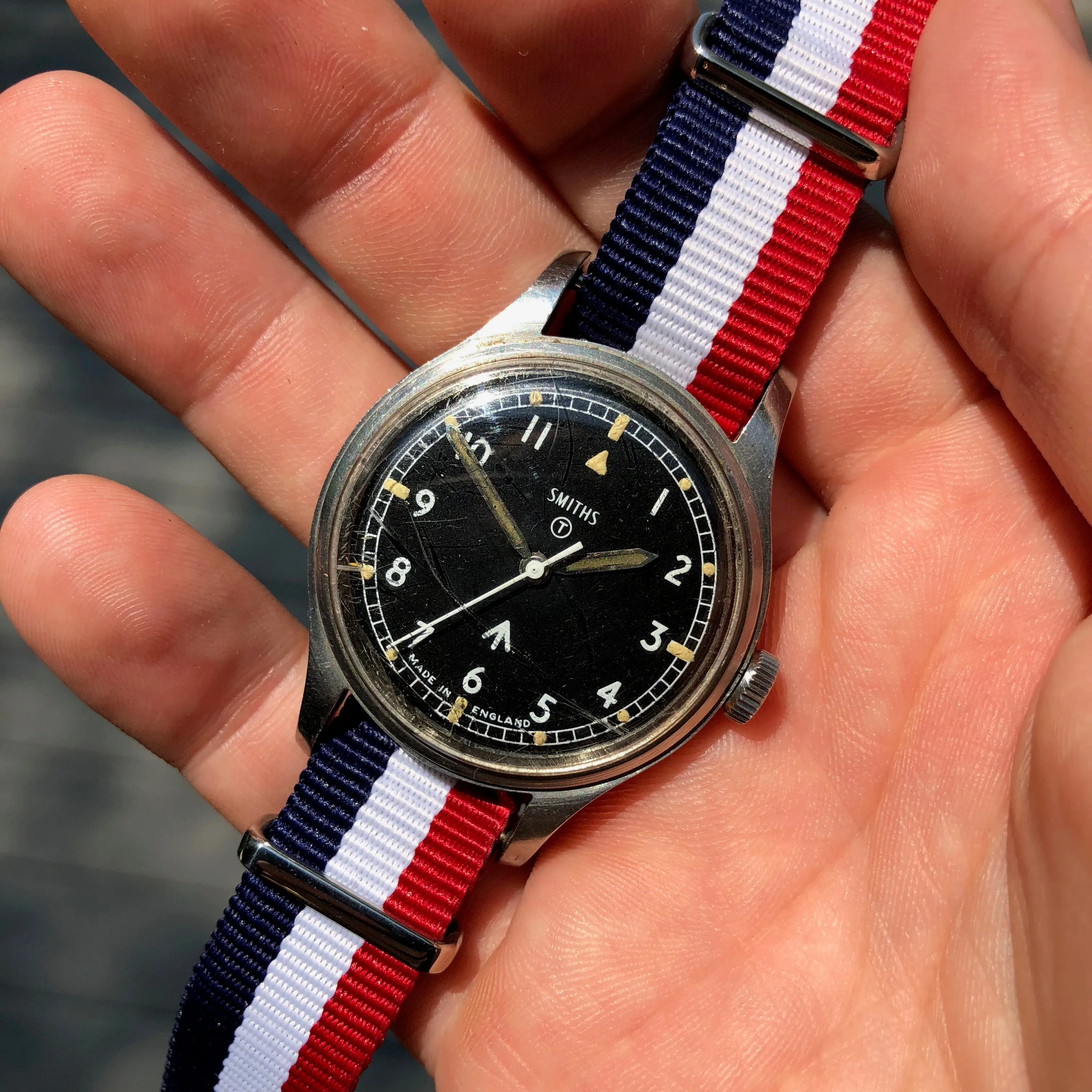 Vintage Smiths W10 British Military Black Cal. 60466E Wristwatch Circa 1970