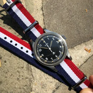 Vintage Smiths W10 British Military Black Cal. 60466E Wristwatch Circa 1970