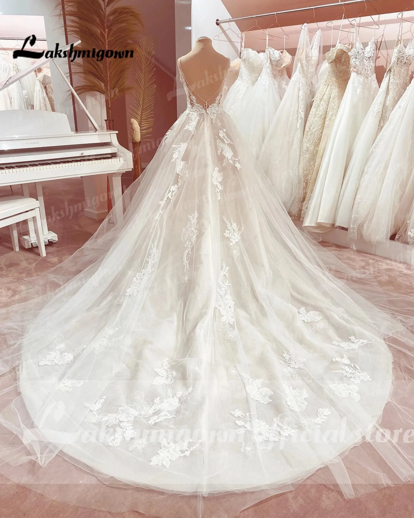 Vintage  Spaghetti Straps  Wedding Dress 2024 Lace Applqiues V Neck Bridal Gown Tulle A Line Vestido