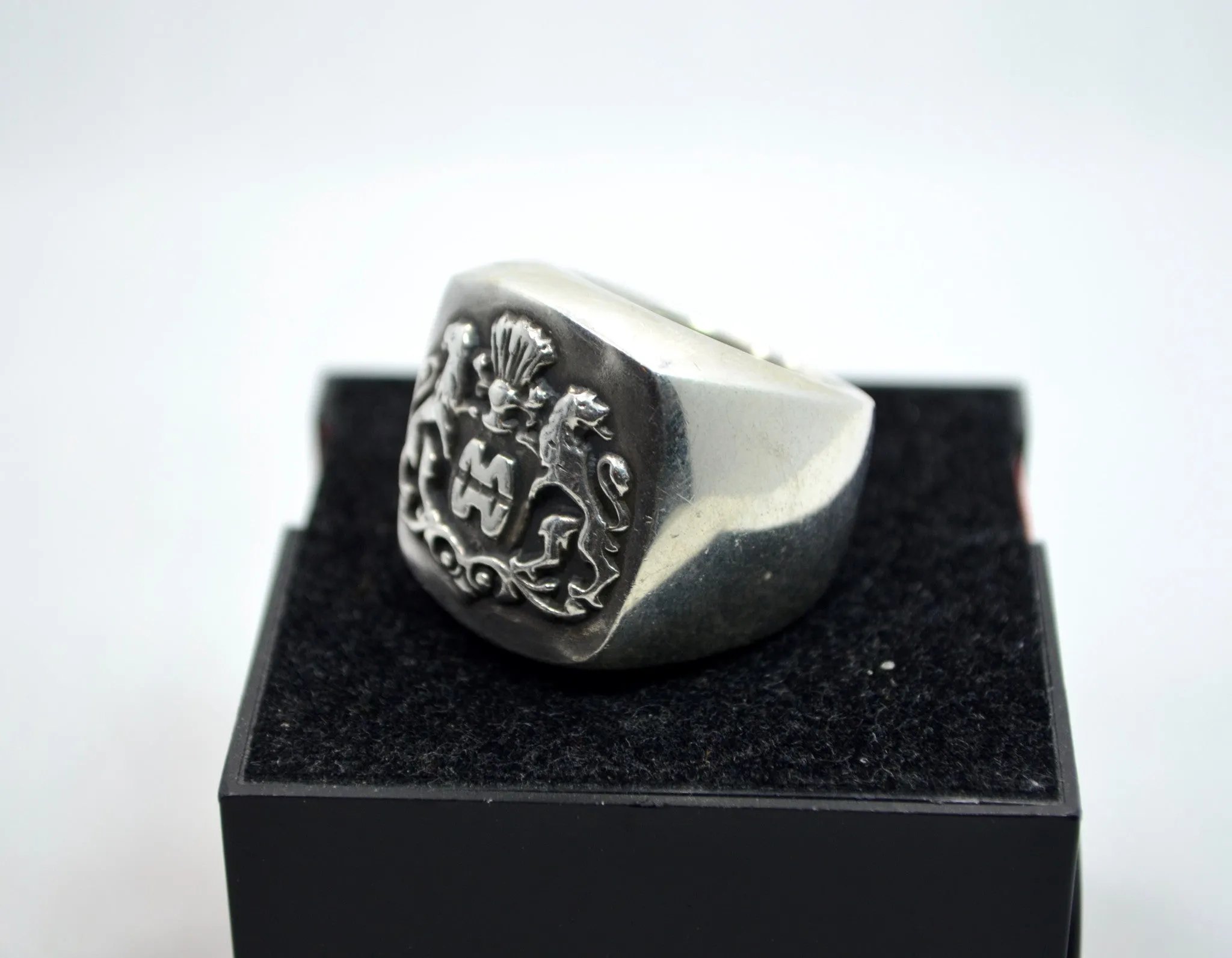 Vintage Sterling Silver German Crest COA Ring HEAVY MASSIVE