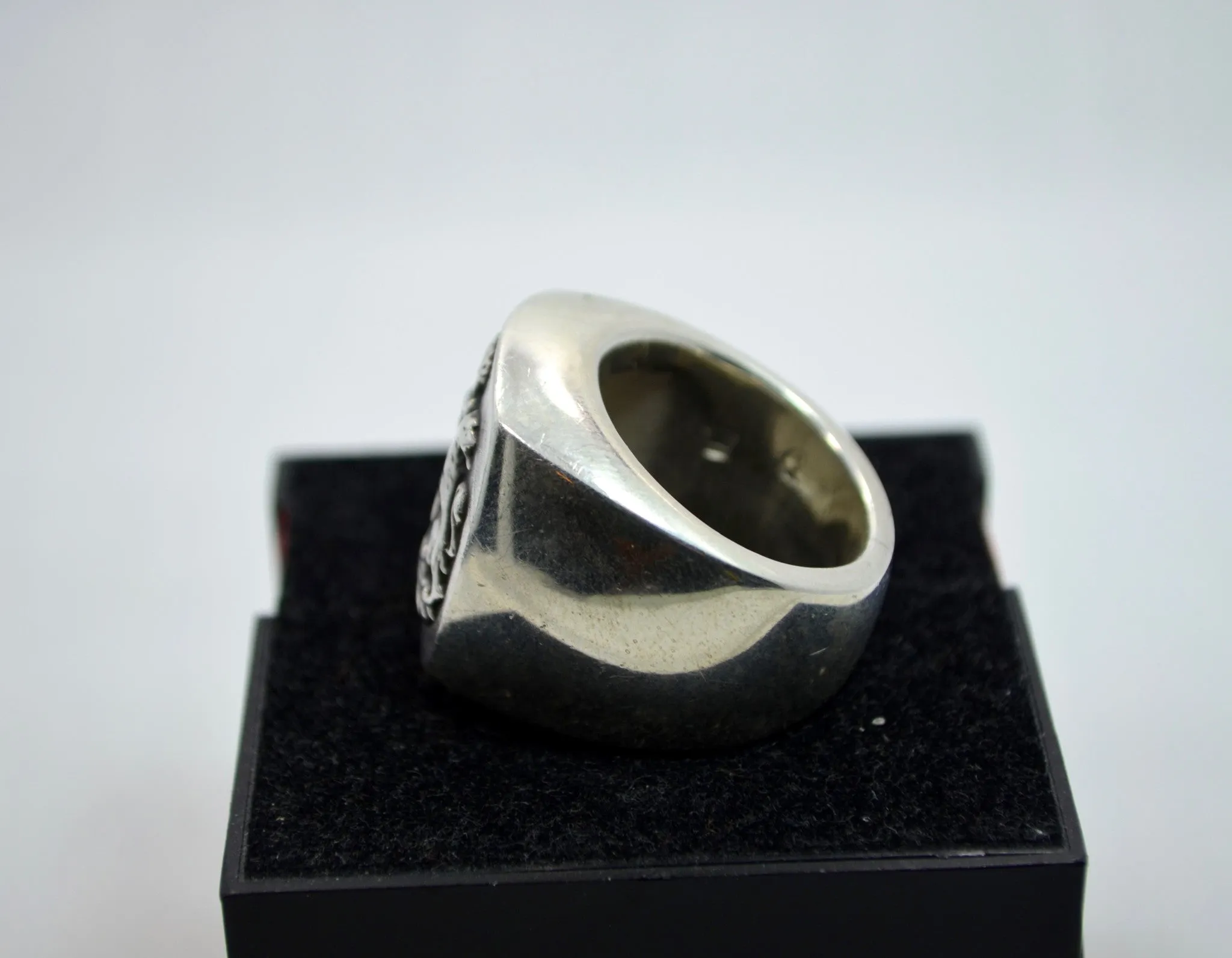 Vintage Sterling Silver German Crest COA Ring HEAVY MASSIVE