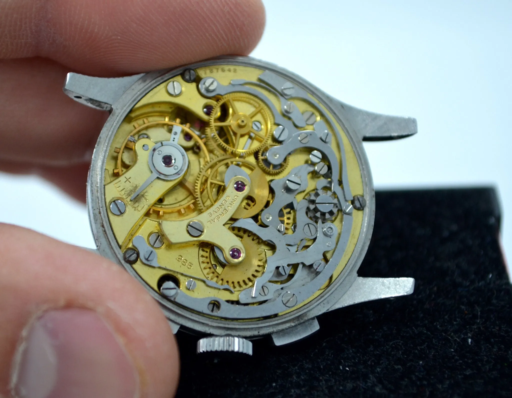 Vintage Universal Geneve Compax Türler Signed Steel Chronograph Cal. 285 Wristwatch 1950's
