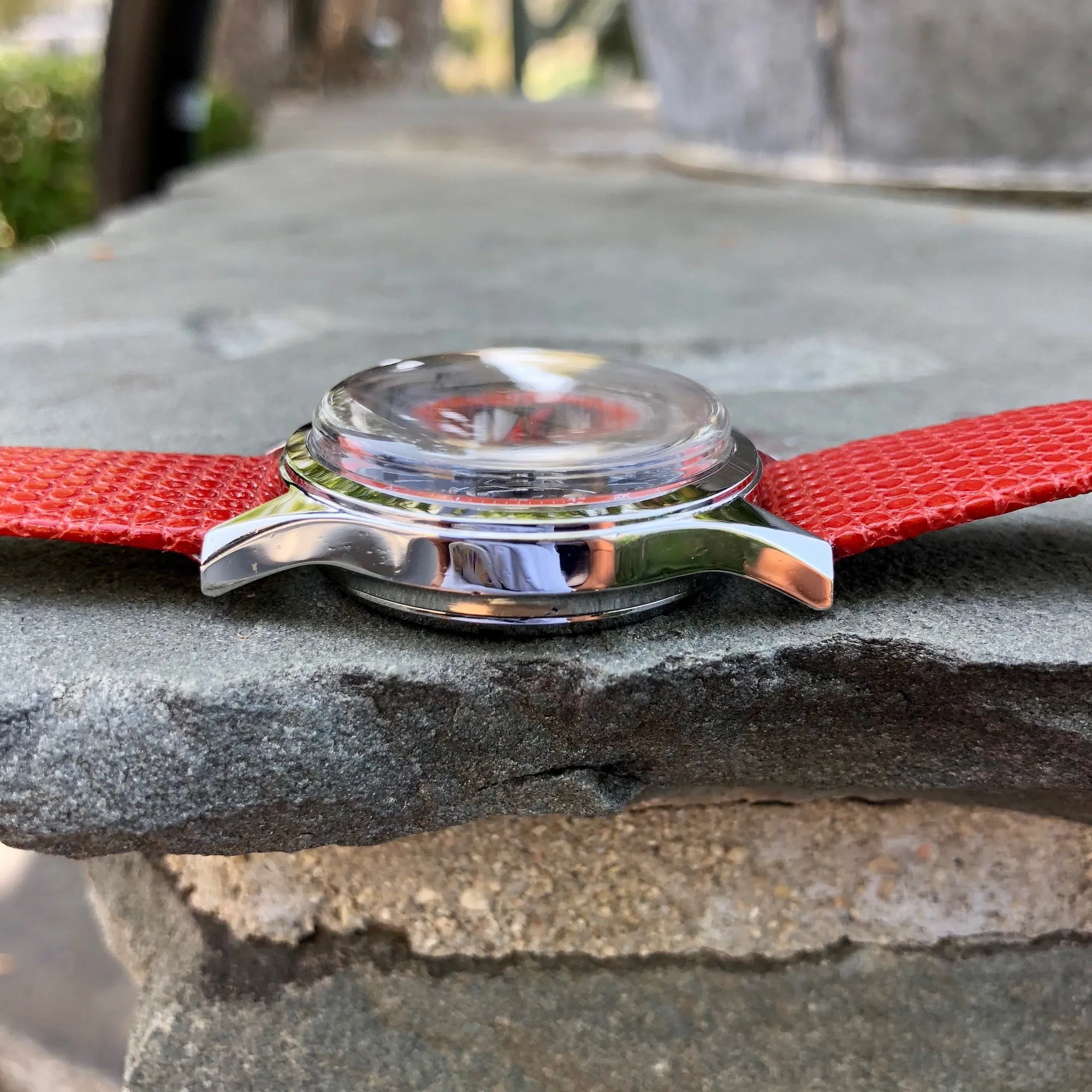 Vintage Wittnauer Professional 6002 Steel Valjoux 72 Chronograph Manual Black Red Exotic Dial Wristwatch