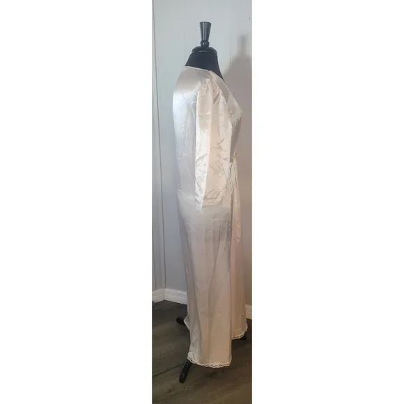 VTG Priamo Very Fitting Blush Four Poster Gown Dress Medium NWT $180 READ