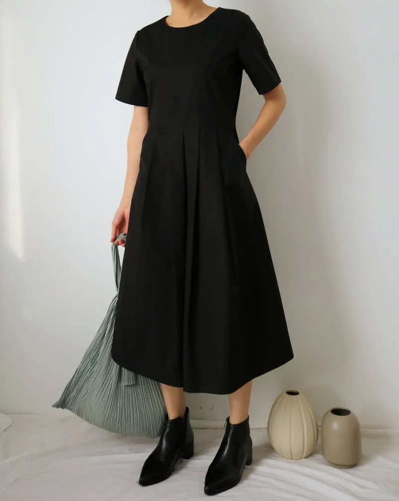 Waseda dress