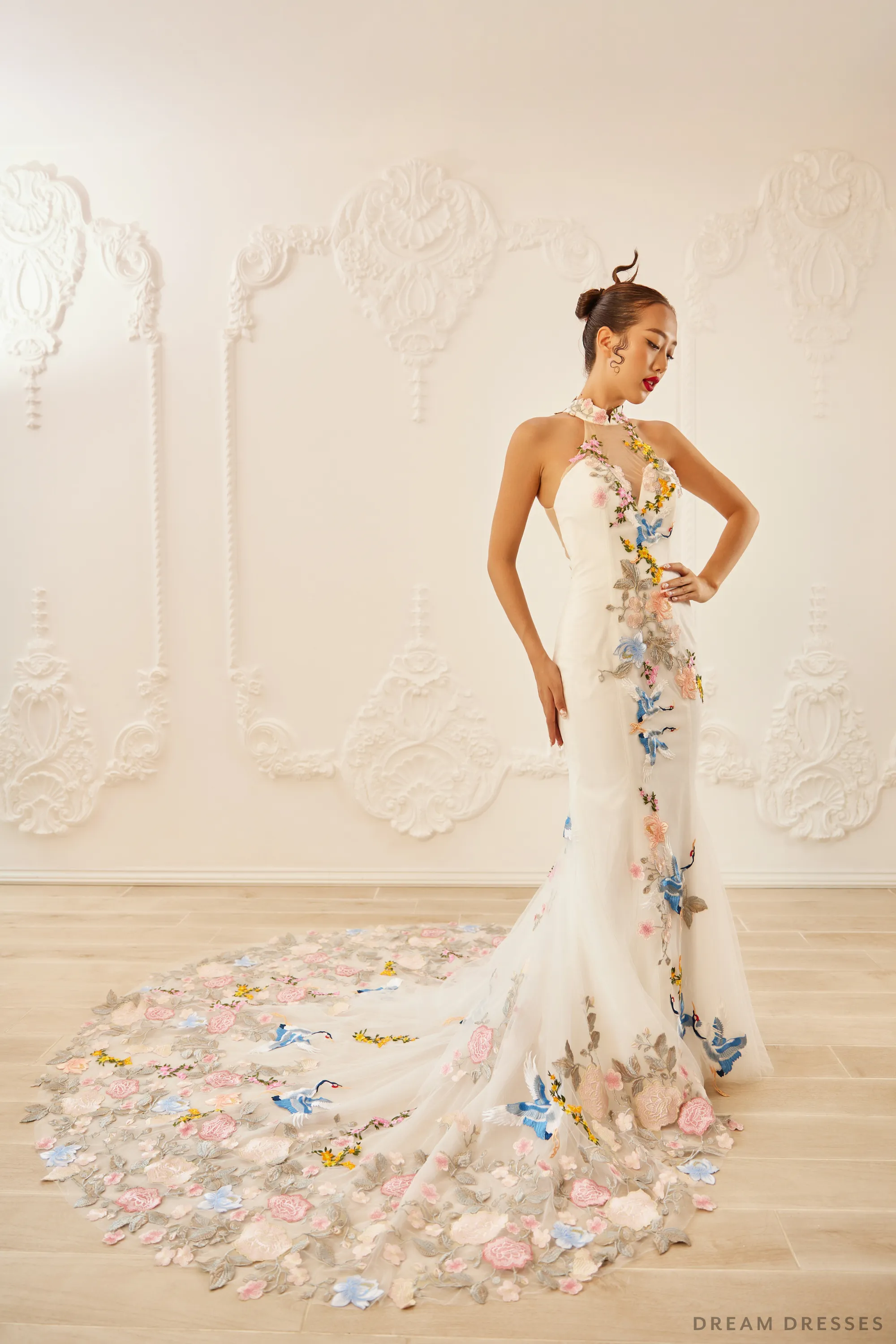 White Bridal Cheongsam | Couture Lace Modern Cheongsam (#LANNA)