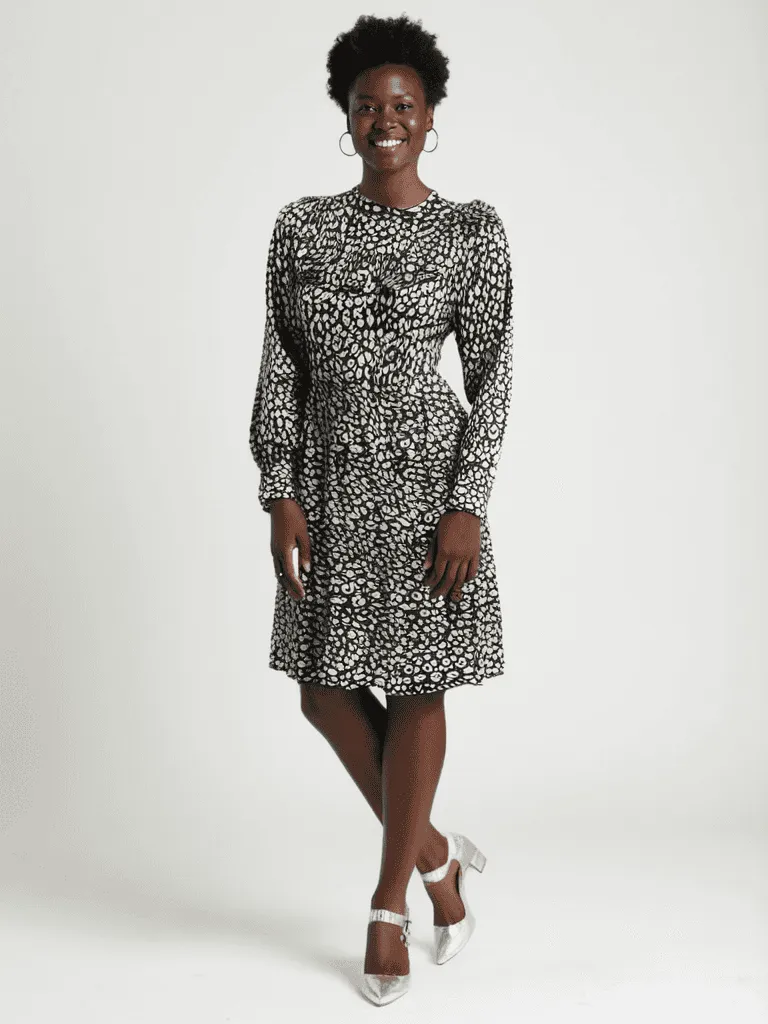Zara Woman Dress Size Small