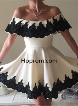Zipper Mini Modern Off-the-shoulder A-line Lace Homecoming Dress